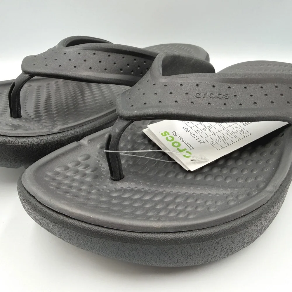 CROCS LiteRide Inmotion Flip Flops Black Sandals 211101-001 Men's 8 **NEW**